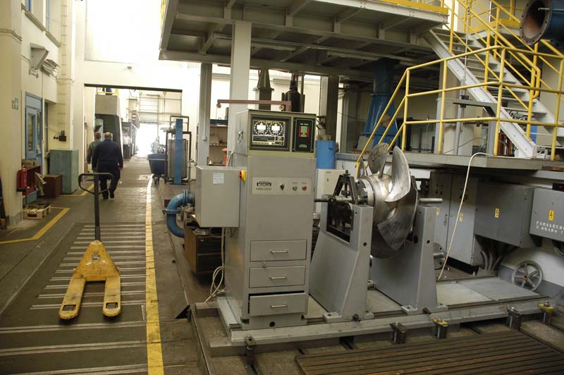 hbm-6t — photograph 1